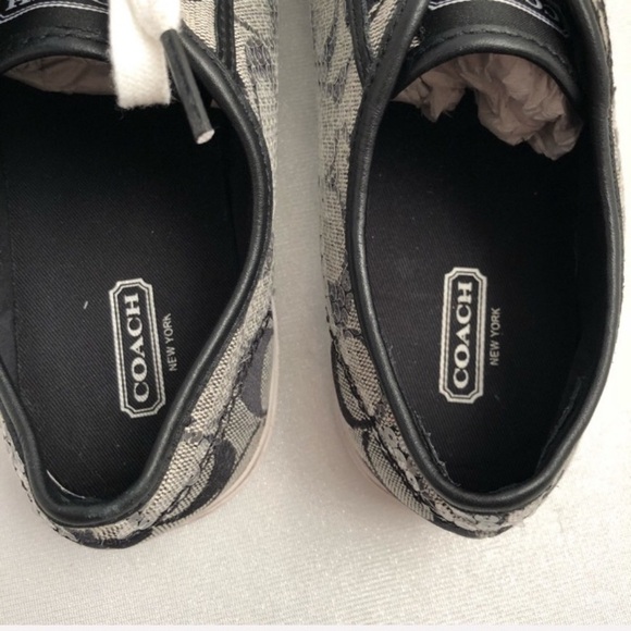 Coach Kameron black and off white signature C logo canvas sneakers - Picture 4 of 5